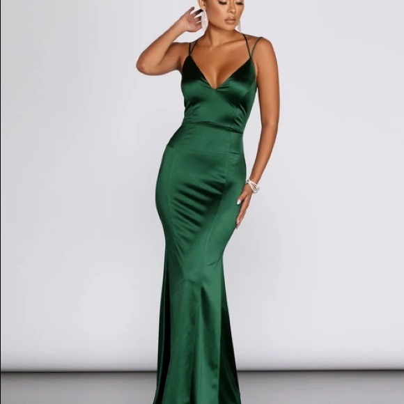Windsor Dresses & Skirts - NWT Windsor Heidi Formal Satin Lattice Dress Hunter Green